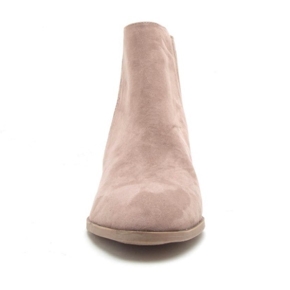 Qupid faux suede Chelsea booties. Topanga-01 - Picture 4 of 6